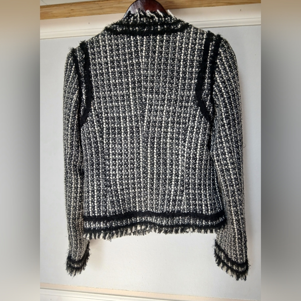Guess by Marciano Tweed Jacket. Size 8 - Picture 4 of 6